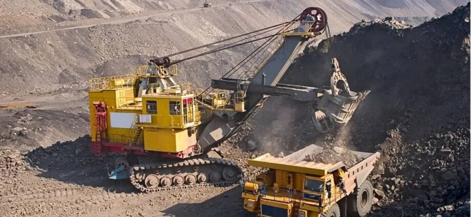 Mining sector contributes 7.3 percent of GDP