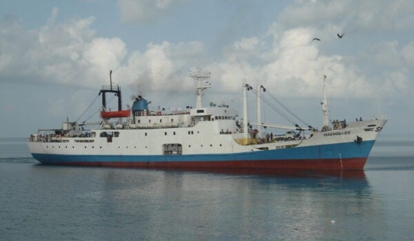 Zanzibar cuts losses, sells ship at 0,000