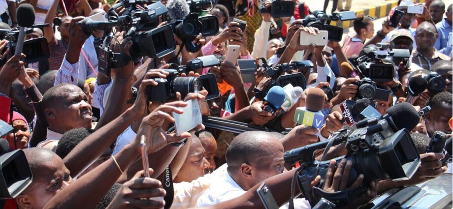 Tanzania imposes strict rules on journalists