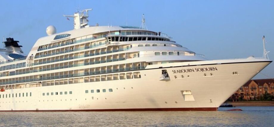 Cruise ship switches Mombasa for Zanzibar