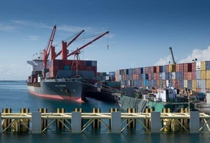 Zanzibar: Containers and dhows carrying alcohol stuck at Malindi Port