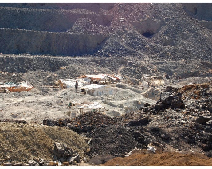 DR Congo lifts ban on Chinese mining firm operation