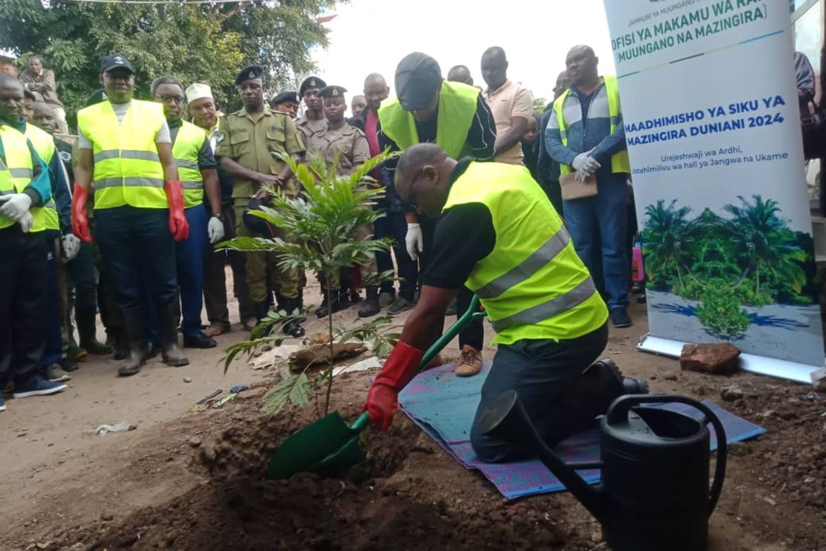 Jaji Tiganga ataka ushiriki wa sekta binafsi udhibiti taka ngumu