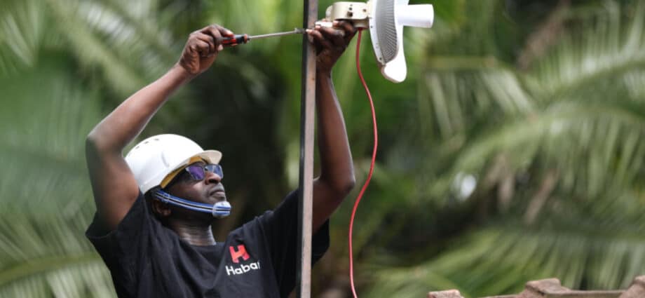 Kenyan firm acquires Tanzania’s ISP Habari