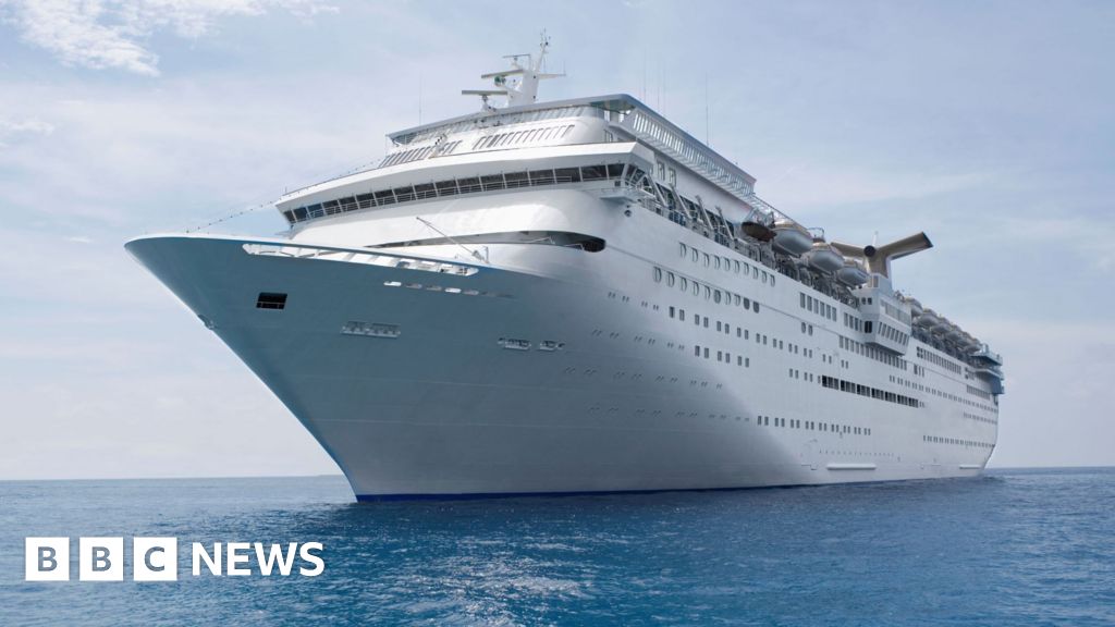 Investment at port to prolong cruise ship stays